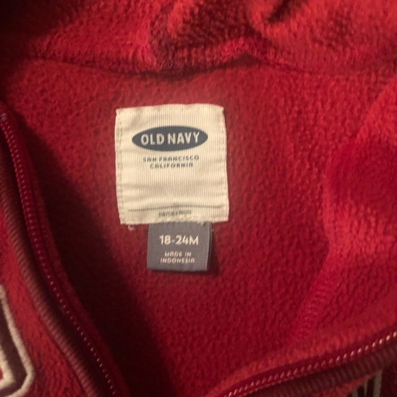 RED Old Navy Hoodie Size 18-24 months - Picture 3 of 5